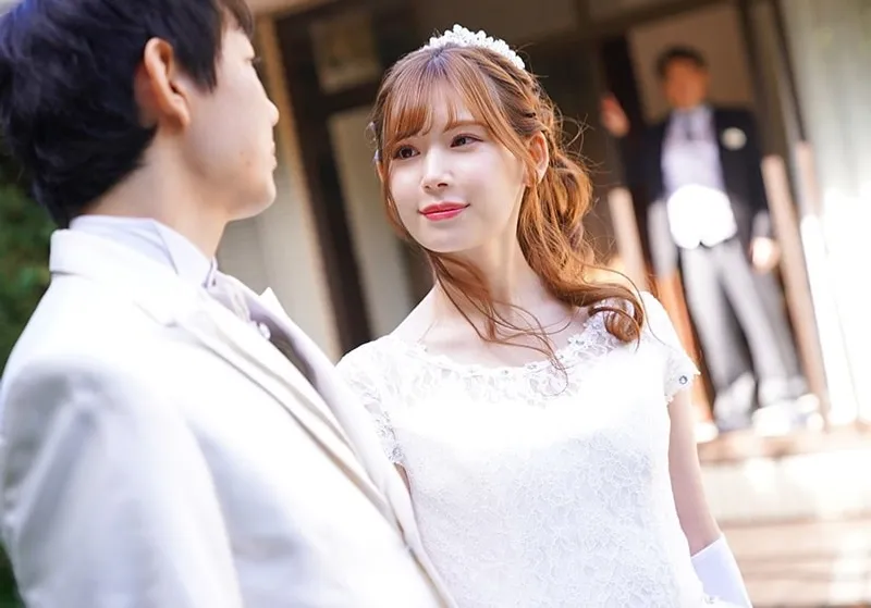 Bố anh xã chịch người yêu của con trai ngay sau lễ cưới của con trai